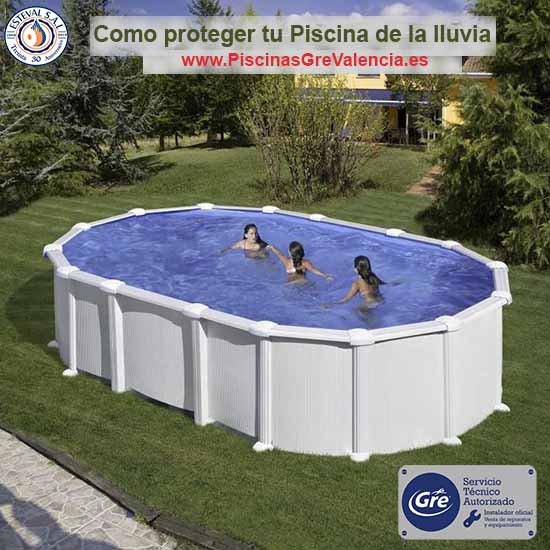 Cómo proteger tu piscina de la lluvia